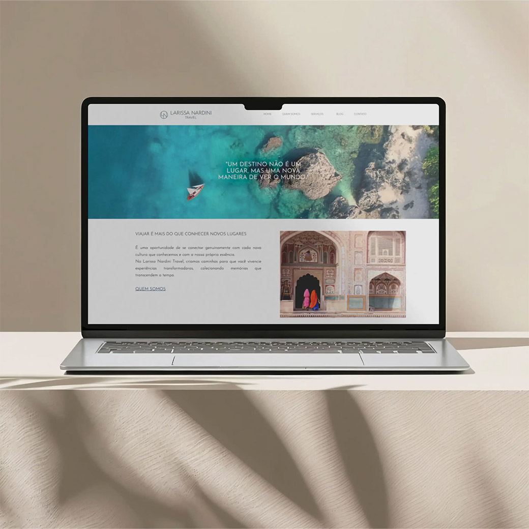 Larissa Nardini Travel